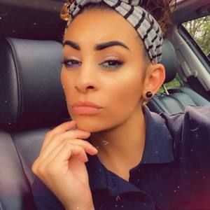 Meet your Posher, Dru